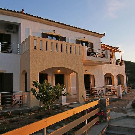 Anemi Apartments Armenisztísz Kültér fotó